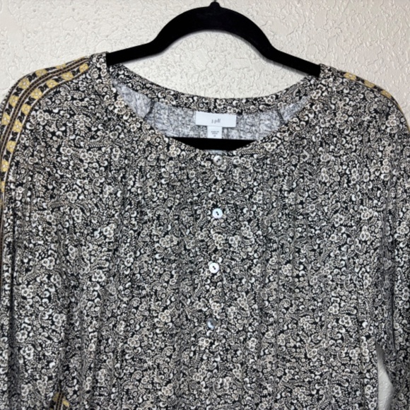 J. Jill Black White Yellow Floral Casual Peasant Relaxed Top Women's Size Medium - Picture 3 of 13